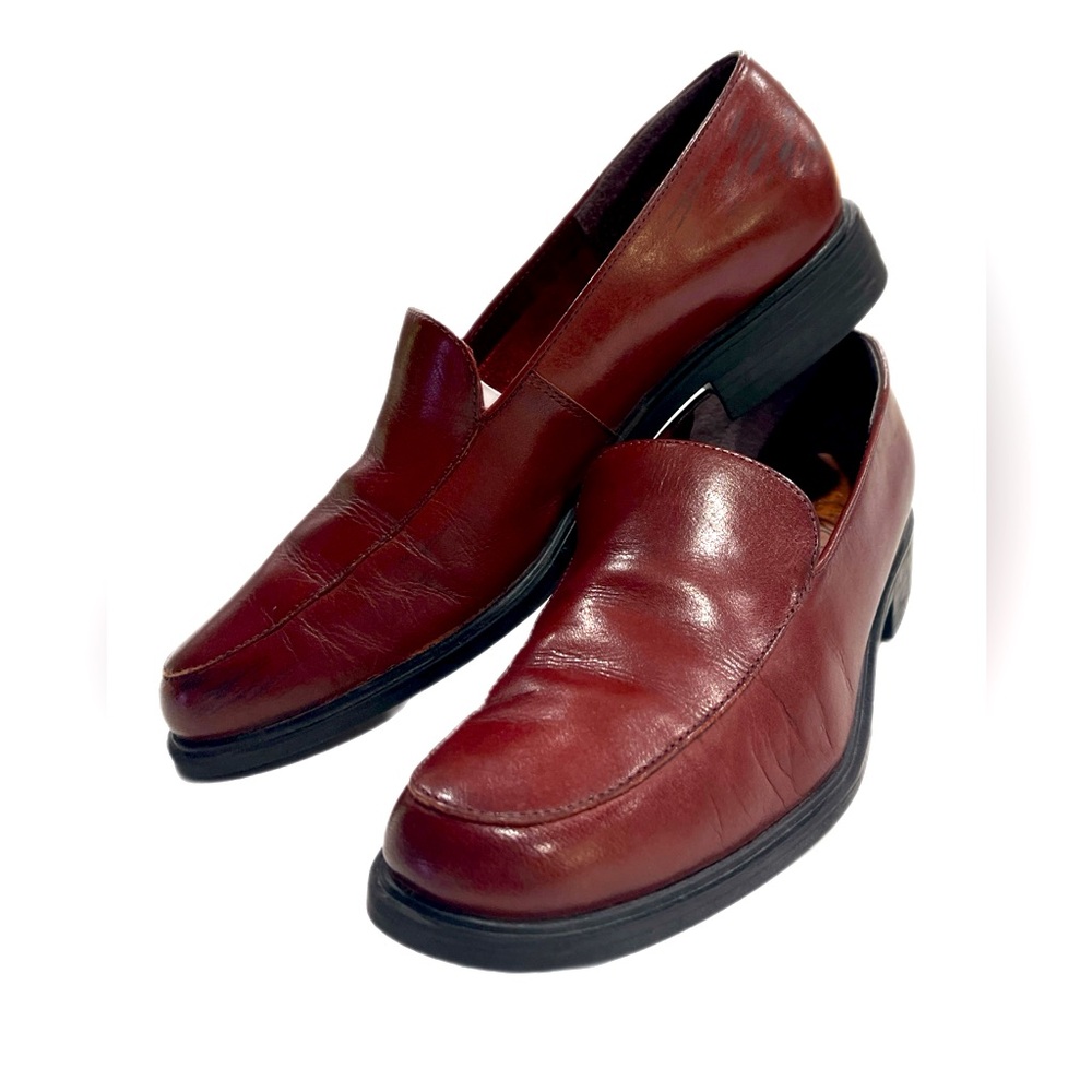 life stride leather loafers women size 8.5 M Reddish Brown Rubber Sole